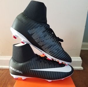 Nike Mercurial Victory Boys Soccer Cleats
